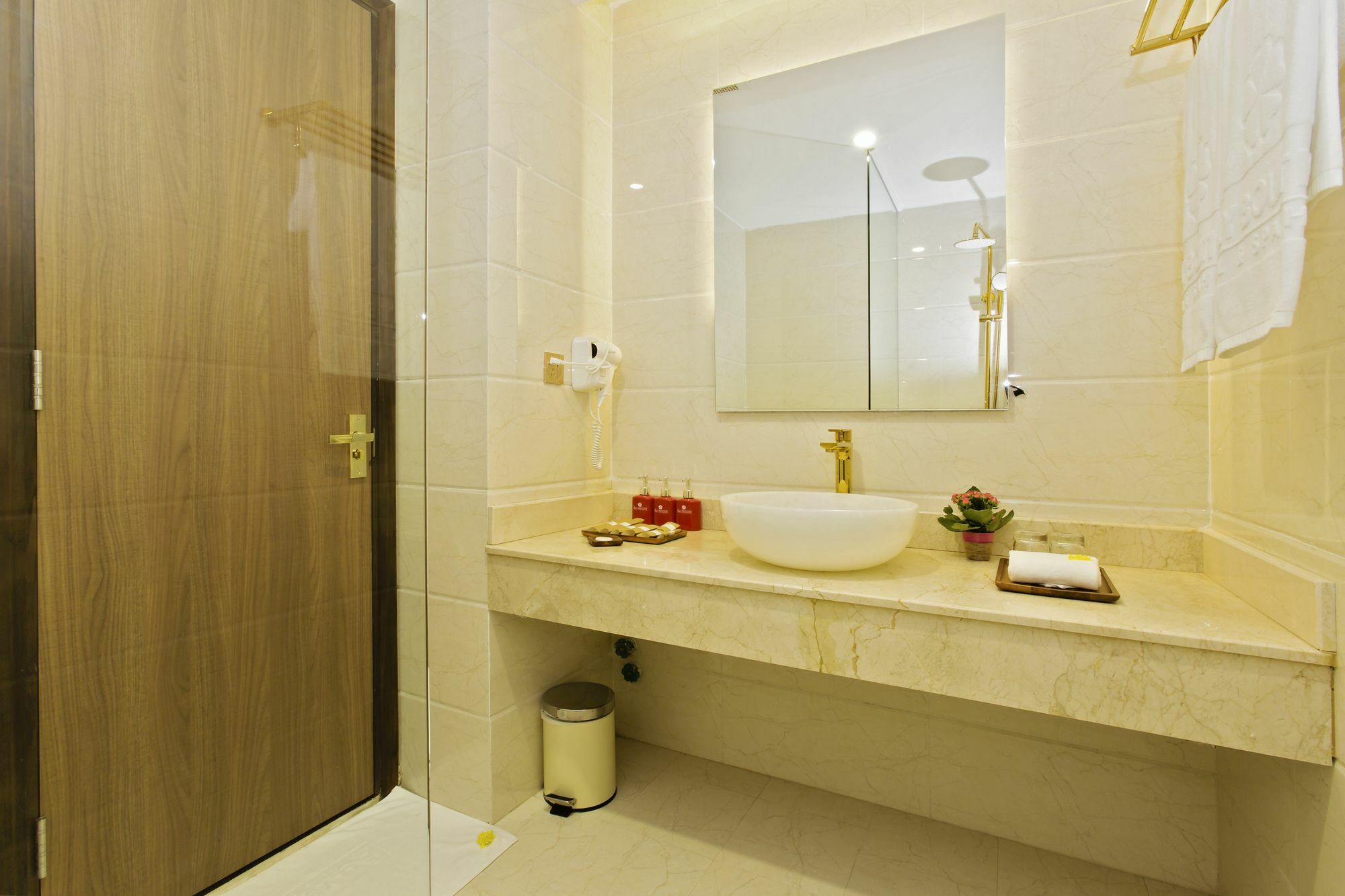 Hotel Ally Boutique Hoian Hội An